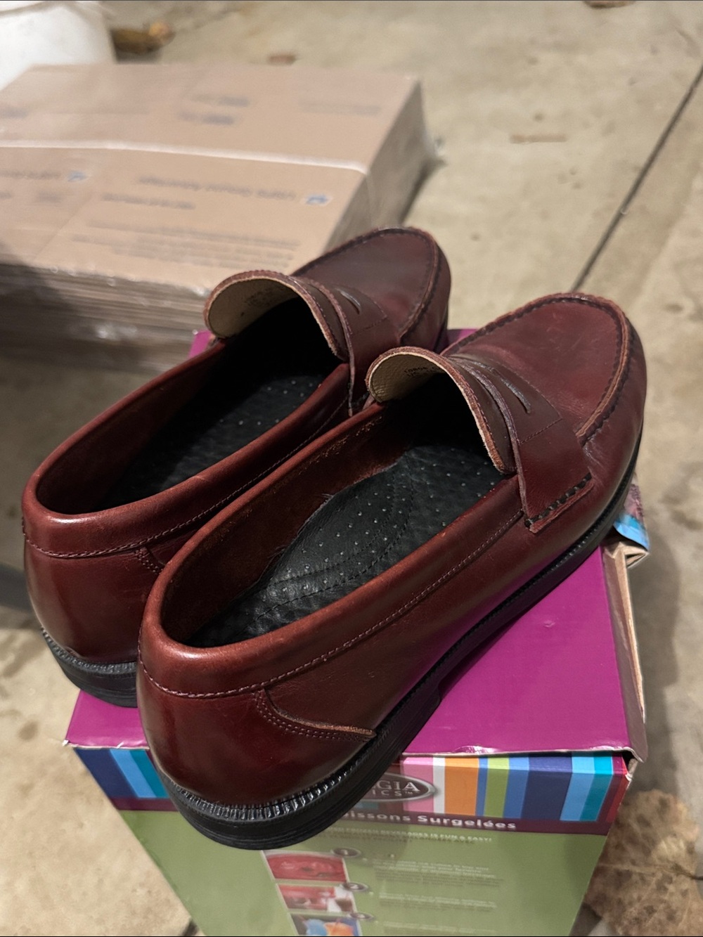 Hush Puppies Men's Burgundy Leather Penny Loafers size 10.5